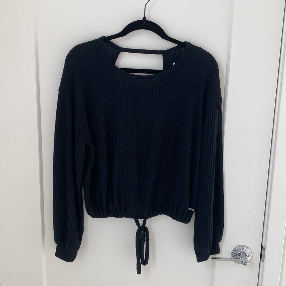 Hollister Black Waffle Knit Cinched Waist Tie Front Open Back Long Sleeve Top